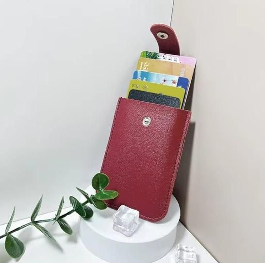 Stackable Pull-Out Card Holder